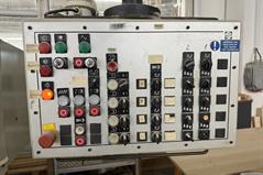 Použitý profilovací a ofrézovací automat WEINIG Univar 10/2